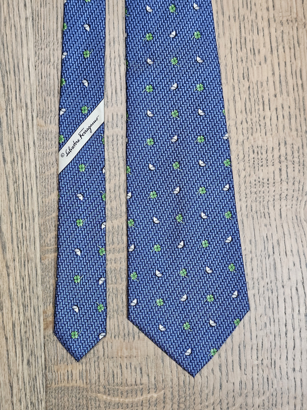 Salvatore Ferragamo Blue Patterned 100% Silk Tie